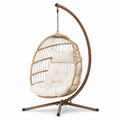 Chaise suspendue en rotin synthétique coussins en polyester crème